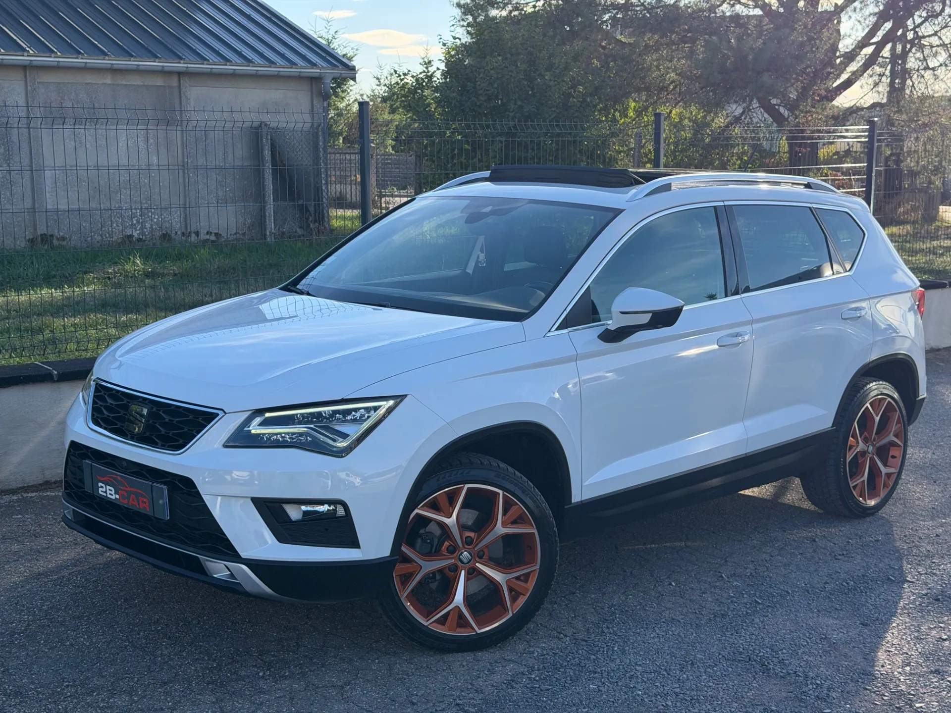 SEAT ATECA 4DRIVE 2.0 TDI 150cv XCELLENCE / 1ÈRE MAIN / KIT DISTRIBUTION NEUF / 4x4 - Photo 3