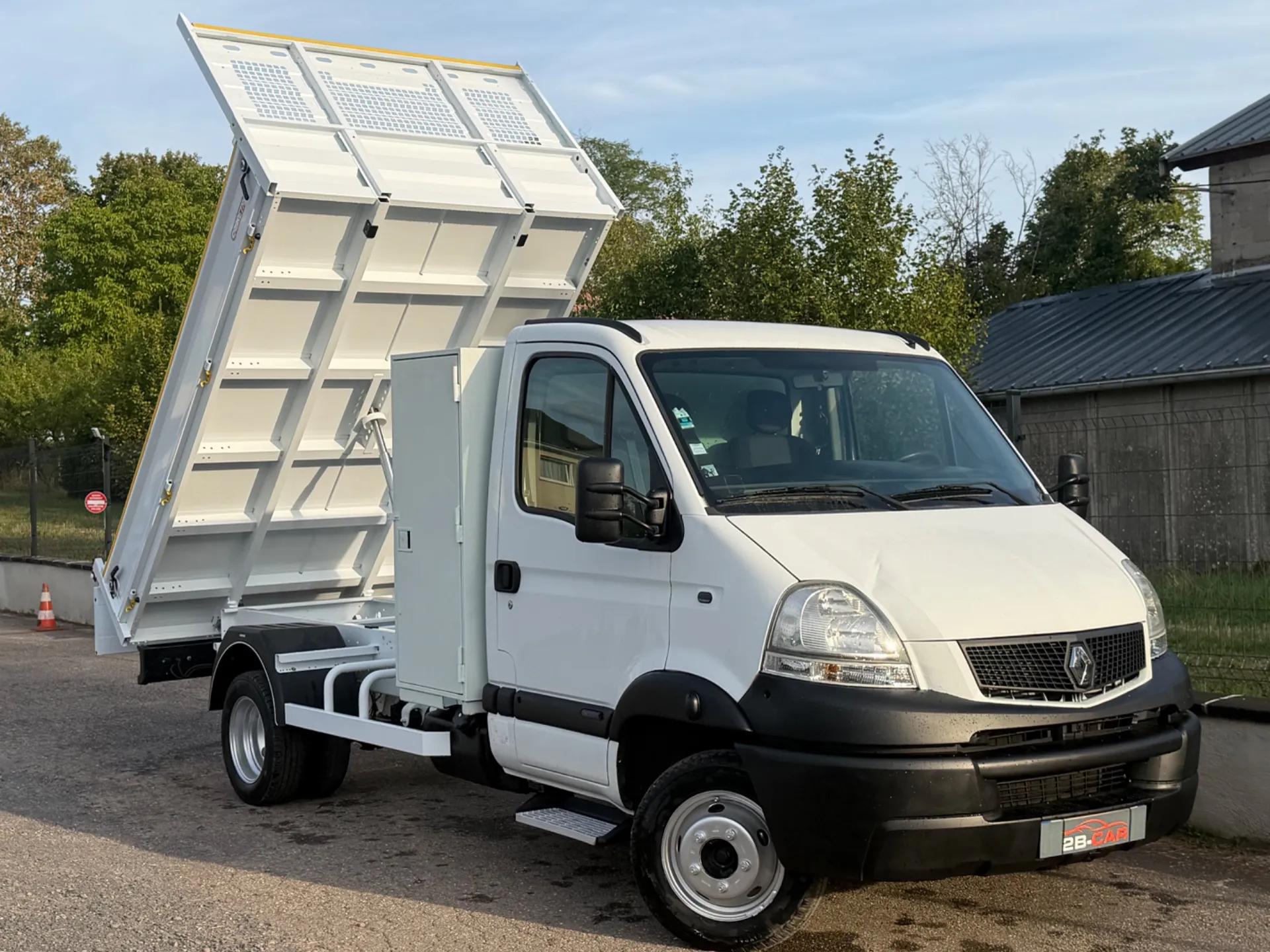 RENAULT MASCOTT 3.0 DXI 120CV BENNE COFFRE / BENNE CABRETA NEUVE / TRÈS FAIBLE KILOMÉTRAGE CERTIFIÉ / ÉTAT NEUF / - Photo 7