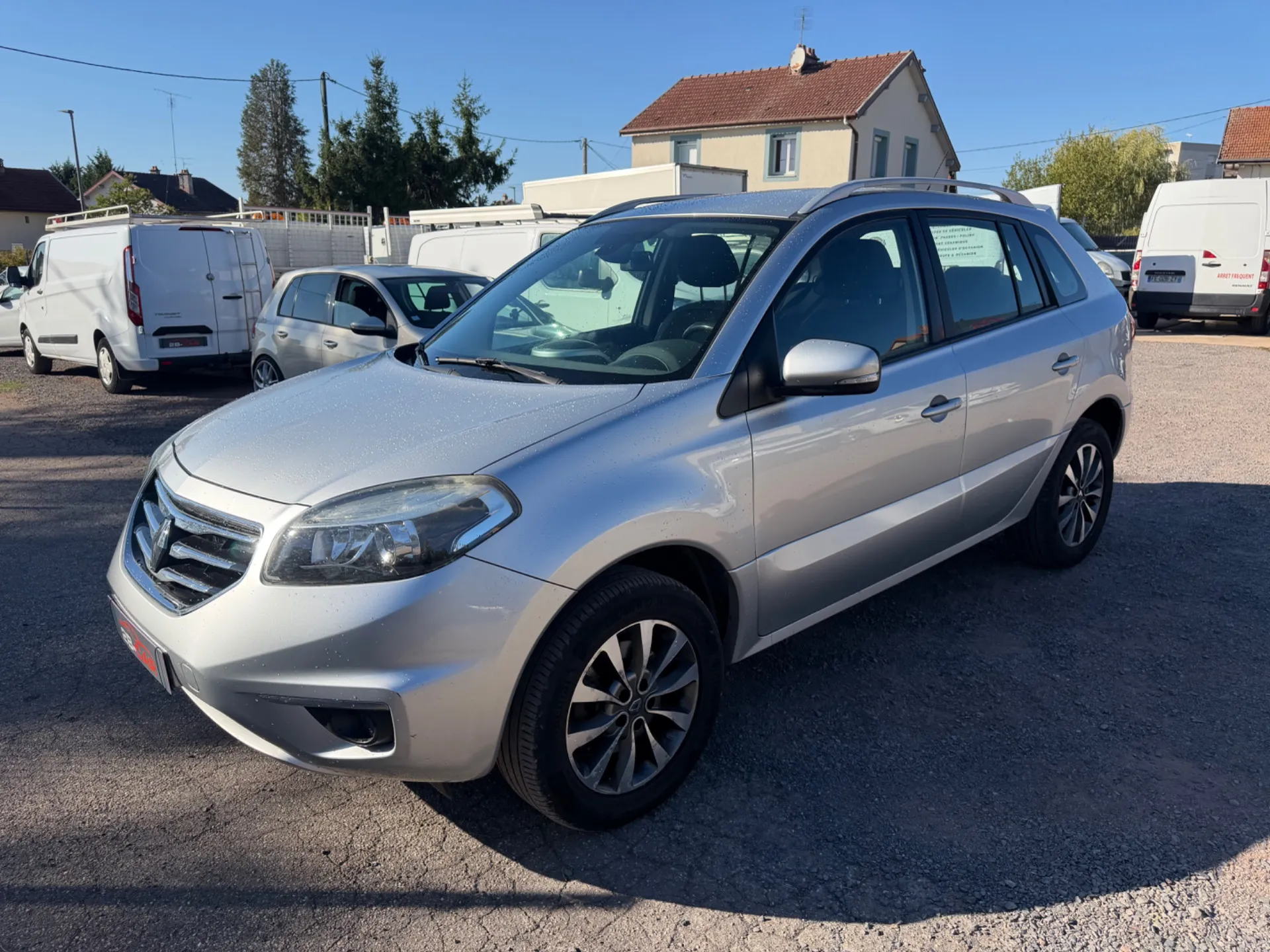 Renault Koleos 4x4 / 2.0 DCI 150cv / 1ère main / Suivit Renault / Très propre / Attelage - Photo 12