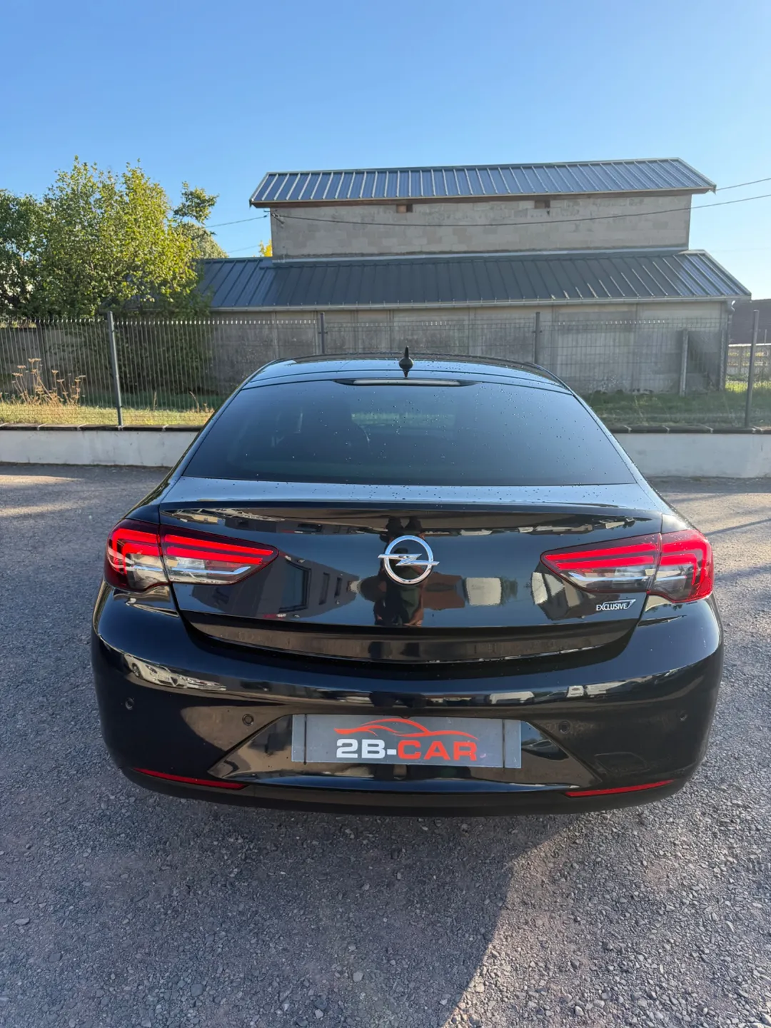 Opel Insignia Élite Exclusive 1.6 CDTI 136cv / Historique d’entretien complet / Excellent état général / Très bien équipée - Photo 2
