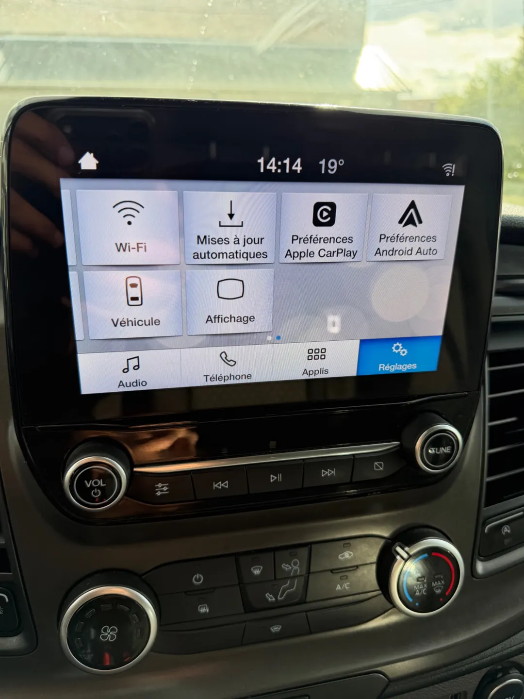 Ford Transit Custom Fourgon L2H1 2.0 TDCI 130cv BVM6 / Galerie Aluminium / Crochet d’attelage mixte / Habillage bois / Caméra de recul / CarPlay - Photo 10
