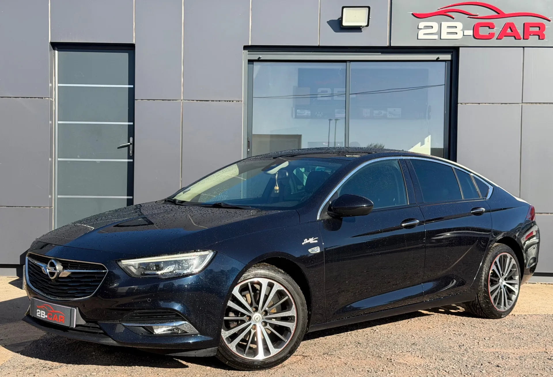 OPEL INSIGNIA