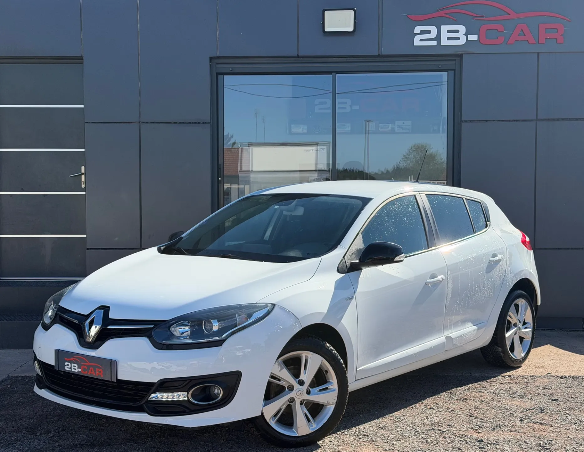 RENAULT MÉGANE III 3