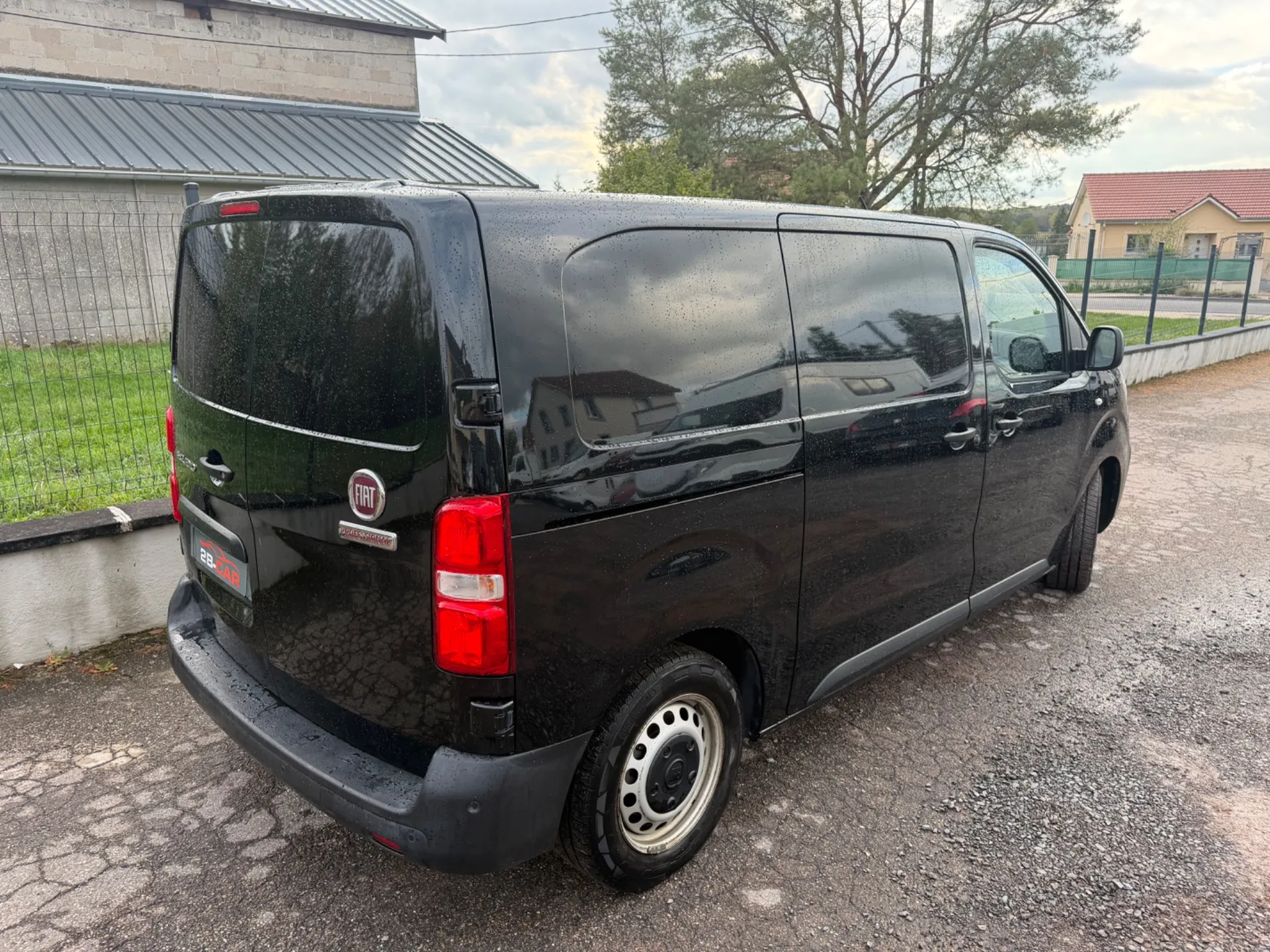 Fiat Scudo 2.0l mjtd 180cv EAT8 / 1ère main / Taille standard / Noir / Historique d'entretien Fiat / Pack Premium Connect Ttes options / TVA récupérable / Expert Jumpy Proace - Photo 12
