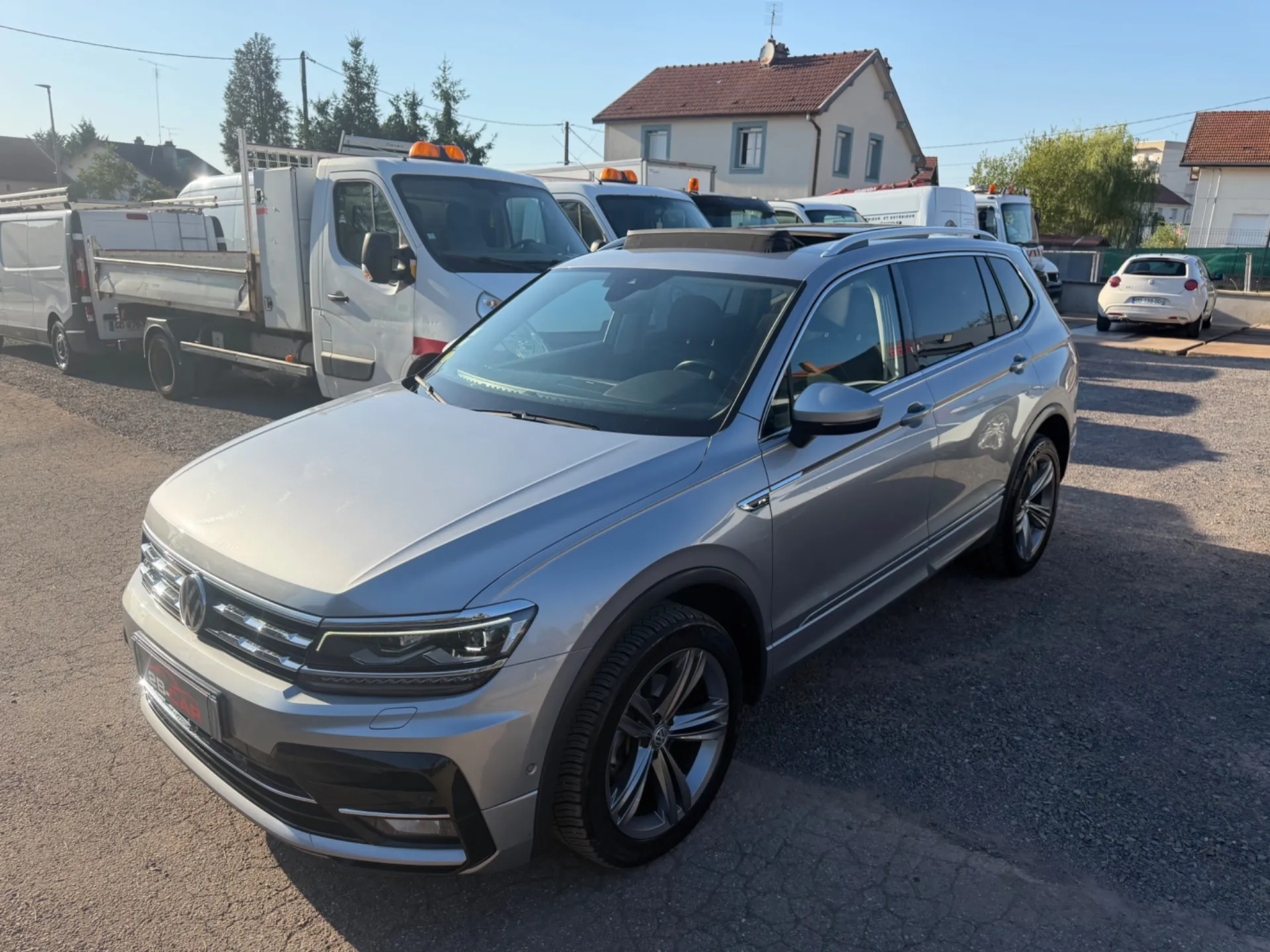 VOLKSWAGEN TIGUAN R-LINE ALLSPACE 2.0 TDI 150CV DSG7, 1ère main, FULL SUIVIT VW - Photo 9