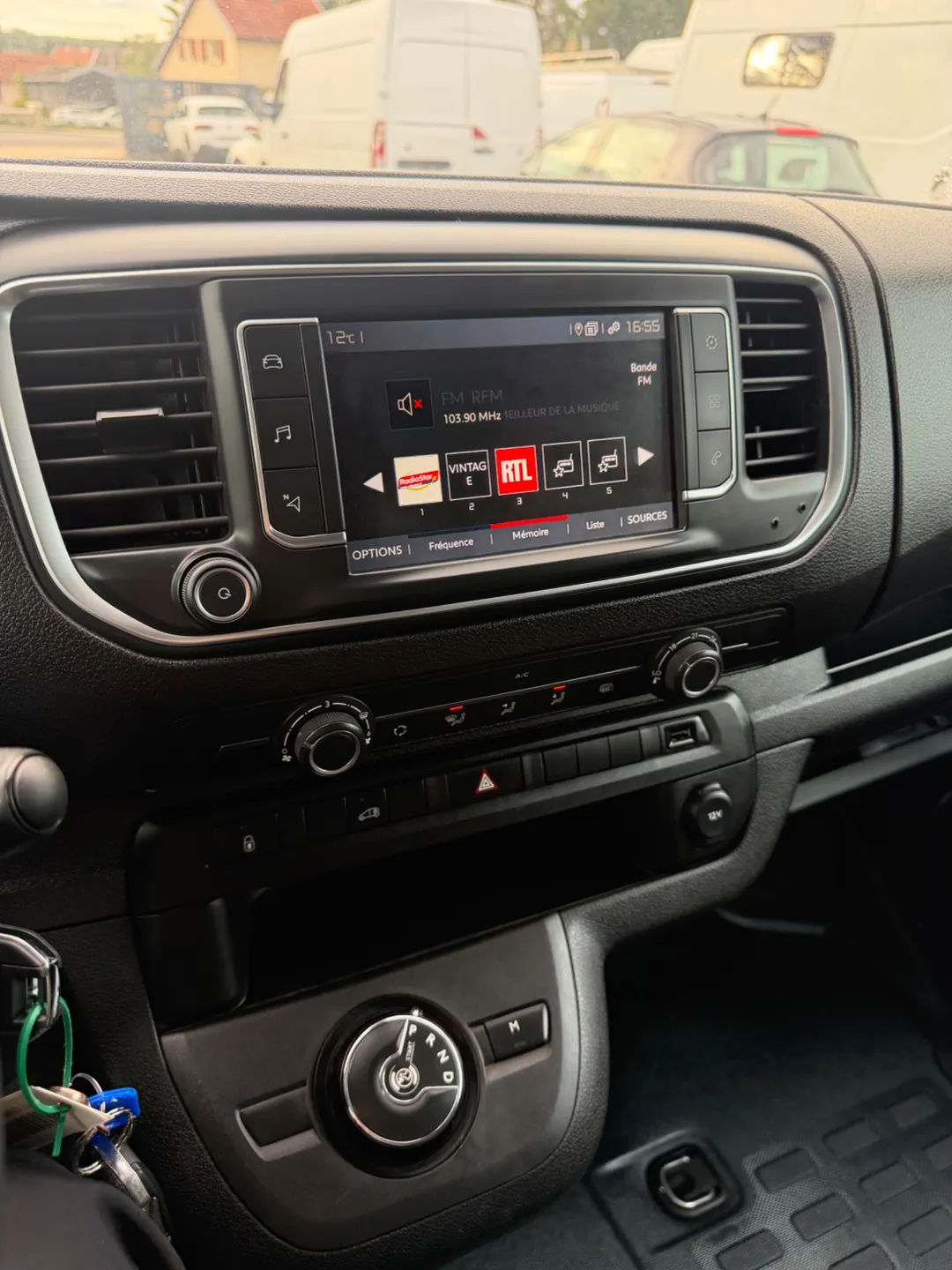 Fiat Scudo 2.0l mjtd 180cv EAT8 / 1ère main / Taille standard / Noir / Historique d'entretien Fiat / Pack Premium Connect Ttes options / TVA récupérable / Expert Jumpy Proace - Photo 10