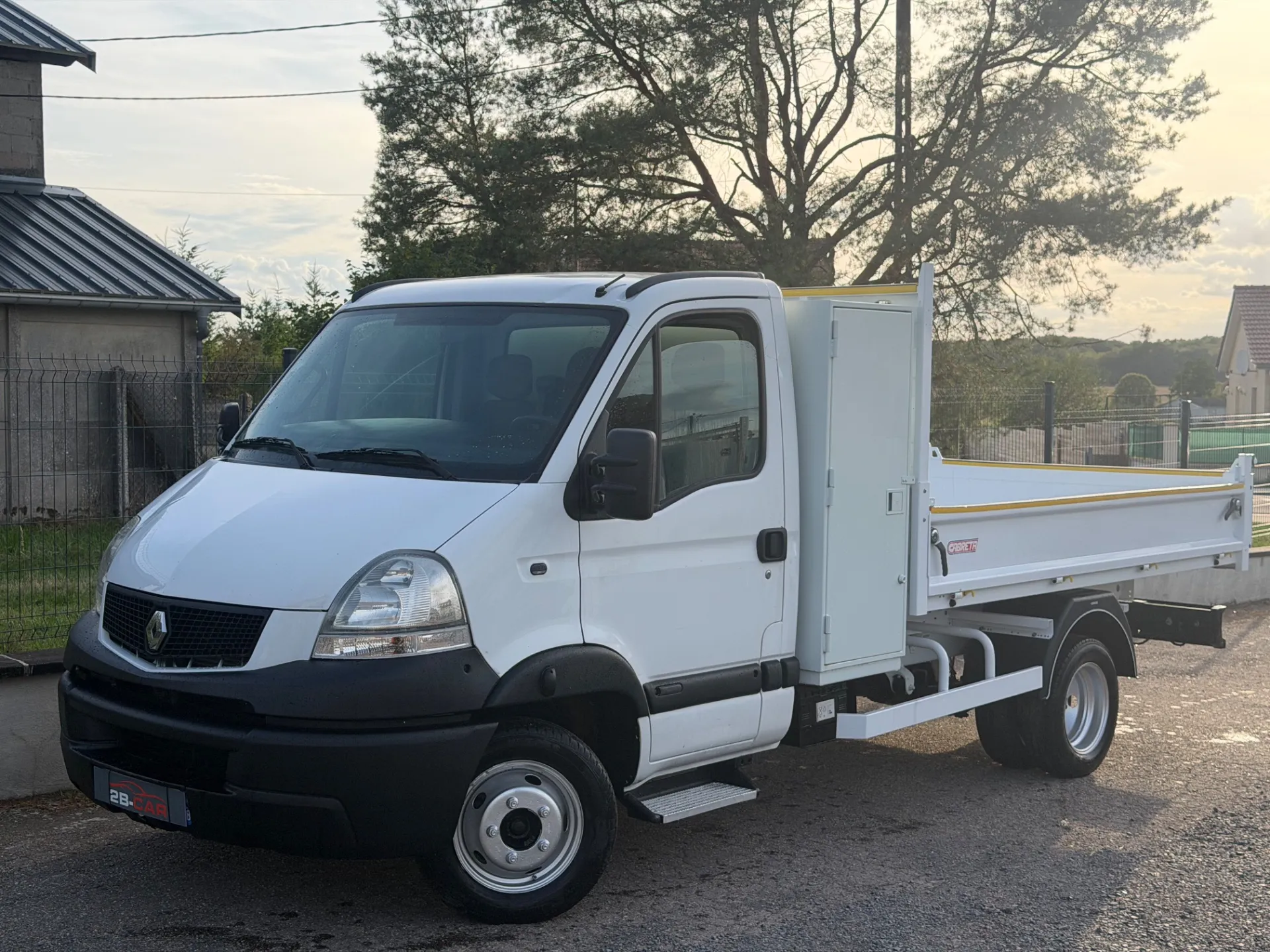 RENAULT  MASCOTT BENNE COFFRE 